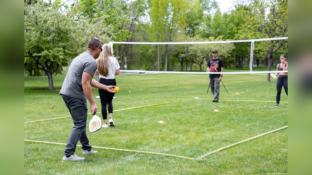 Can Pickleball Be Played on Grass